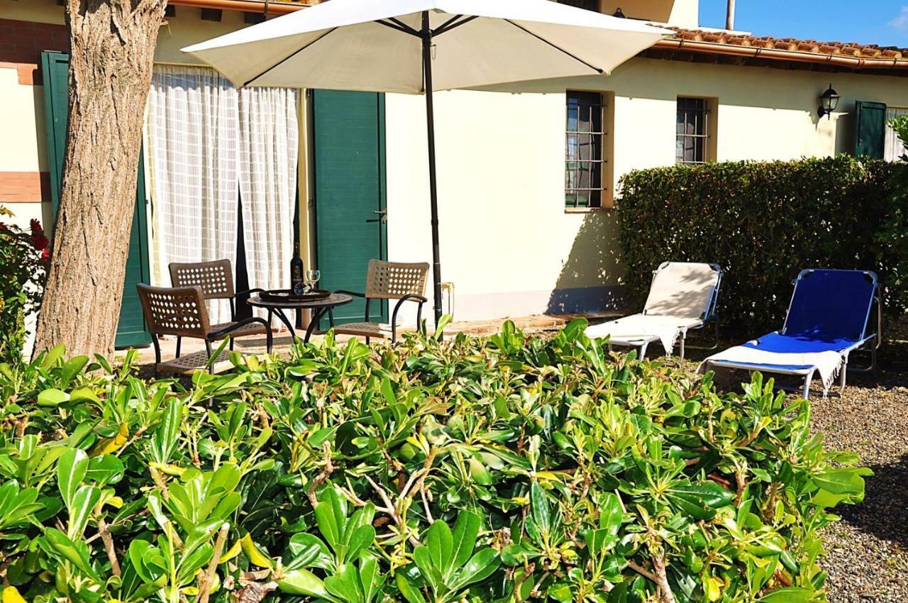 Agriturismo Terenzana Aparthotel Riparbella Exterior photo
